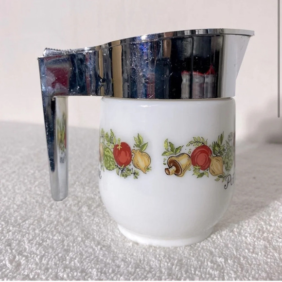 Vintage Spice Of Life Pot A Crème White  Milk Glass Flip Top Creamer - Picture 3 of 11